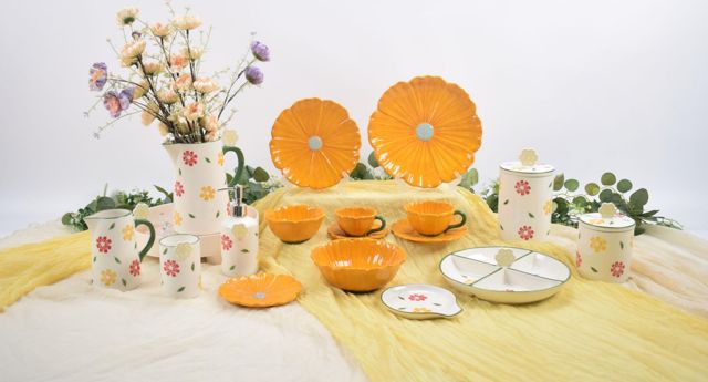 Flower & Petal Tableware product grouping 7