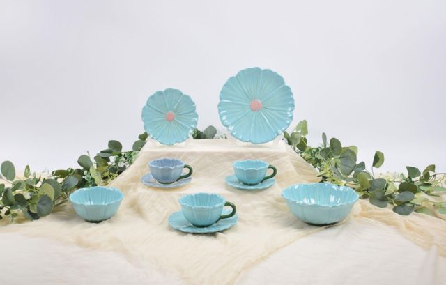 Flower & Petal Tableware product grouping 9