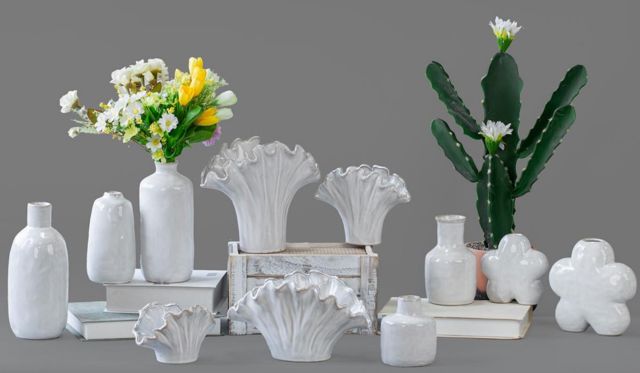 White Porcelain Décor product grouping 1
