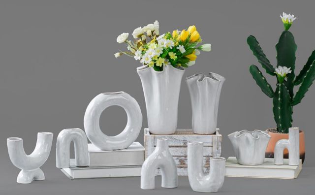 White Porcelain Décor product grouping 3