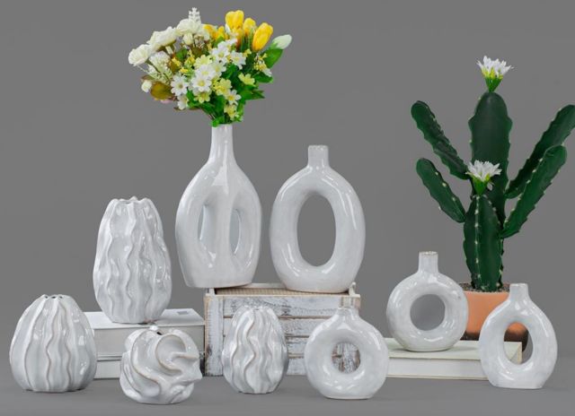 White Porcelain Décor product grouping 4