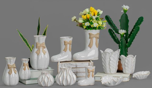 White Porcelain Décor product grouping 5