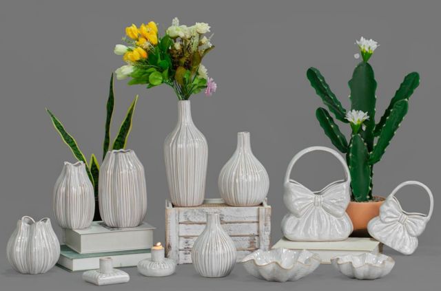 White Porcelain Décor product grouping 6