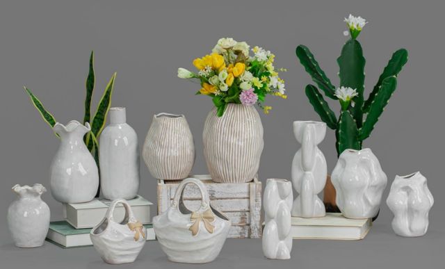 White Porcelain Décor product grouping 10